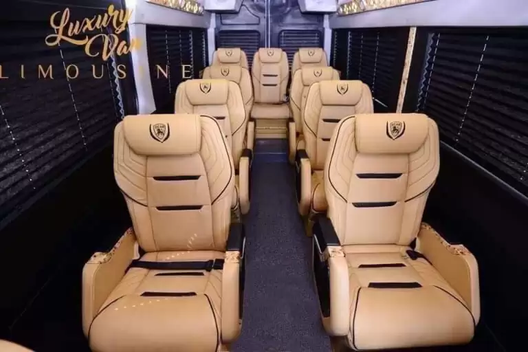 Xe Limousine lên Sapa