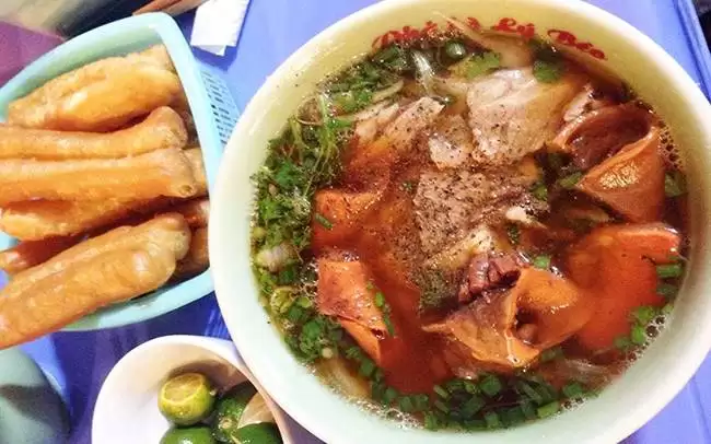 Mì tôm sốt vang-phở Lý Béo